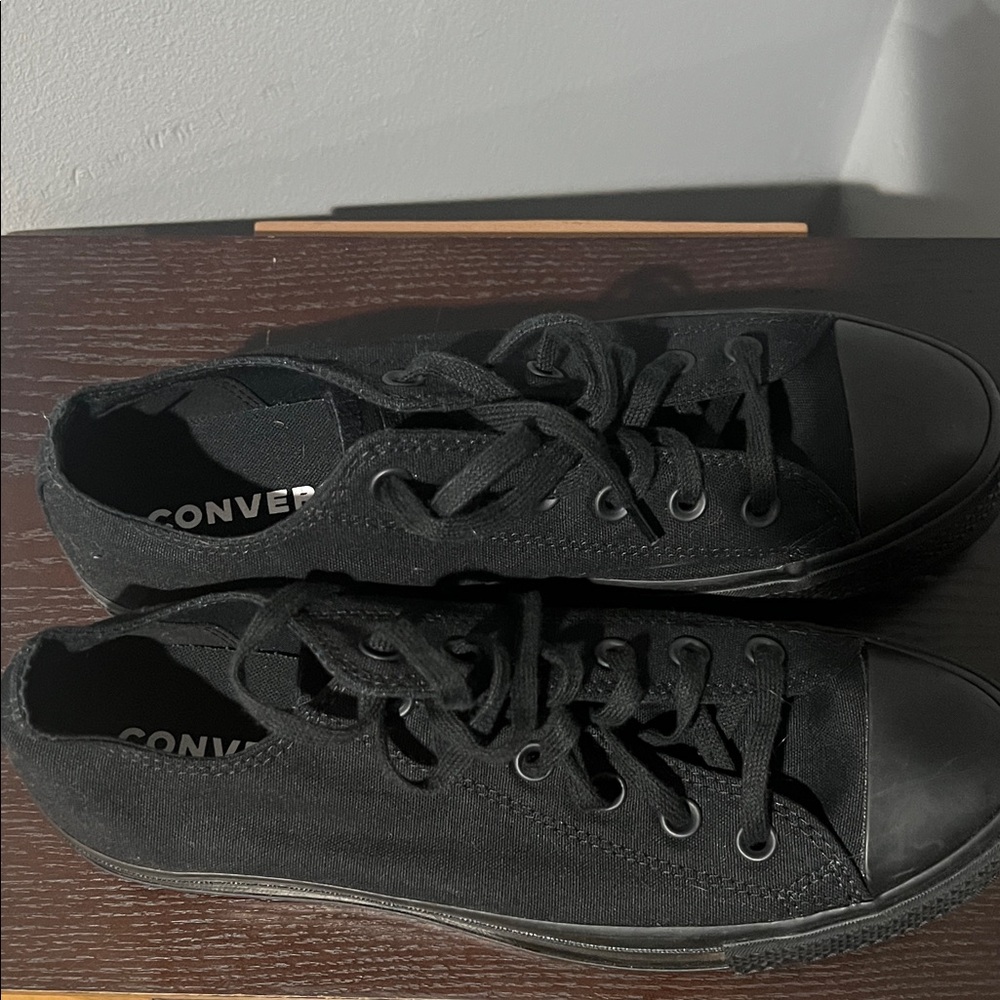 Women’s Size 10 Platform Converse All Black Canvas Shoes